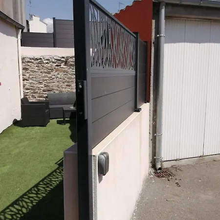 La Petite Maison 브레스트